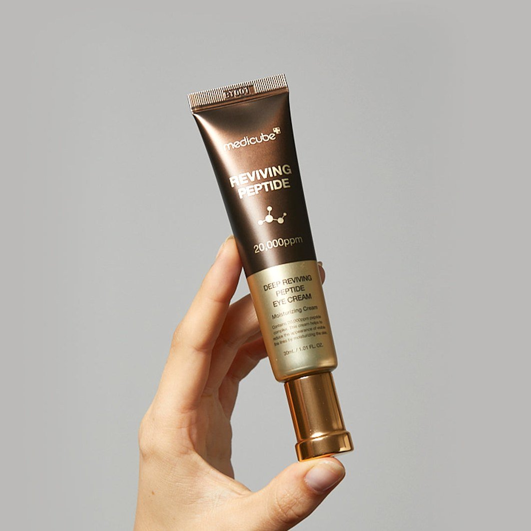 Deep Reviving Peptide Eye Cream - Medicube