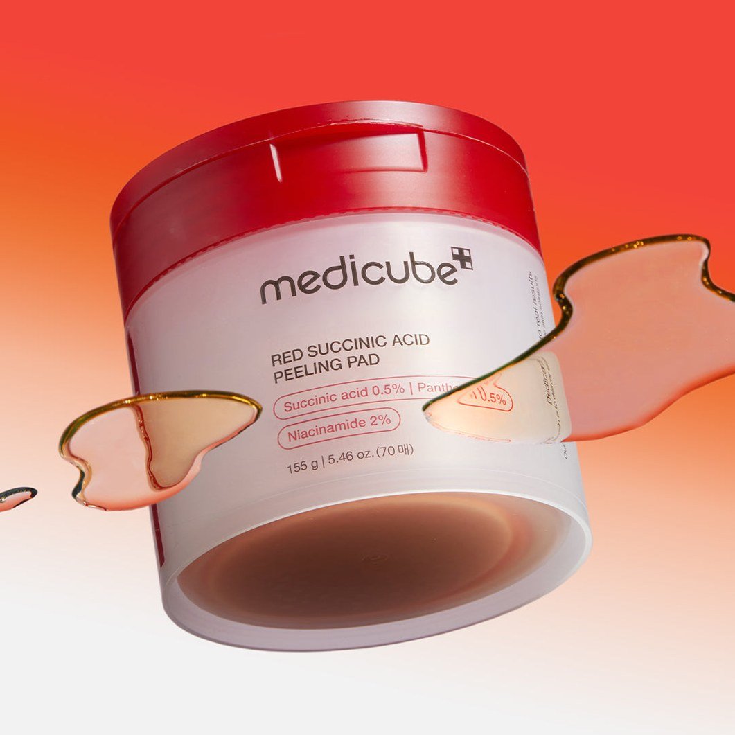 Red Succinic Acid Panthenol Pads - Medicube